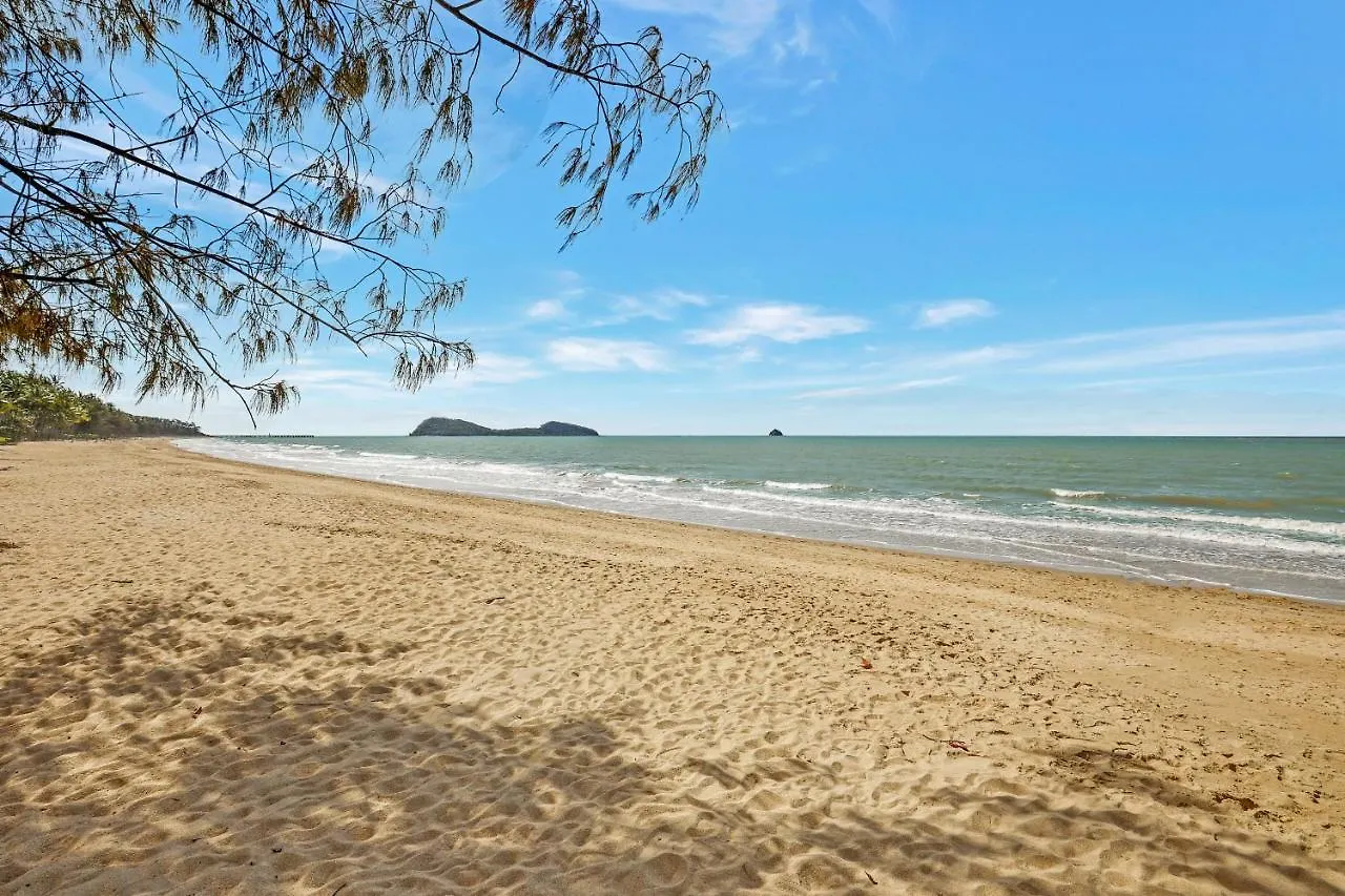 Swim Out Apartments In Triton Street Beachfront Resort Palm Cove
