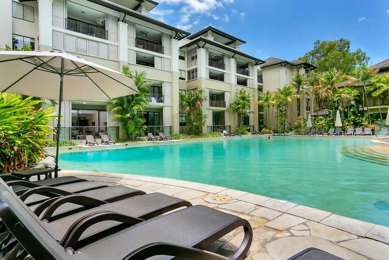 Swim Out Apartments In Triton Street Beachfront Resort Palm Cove Australia